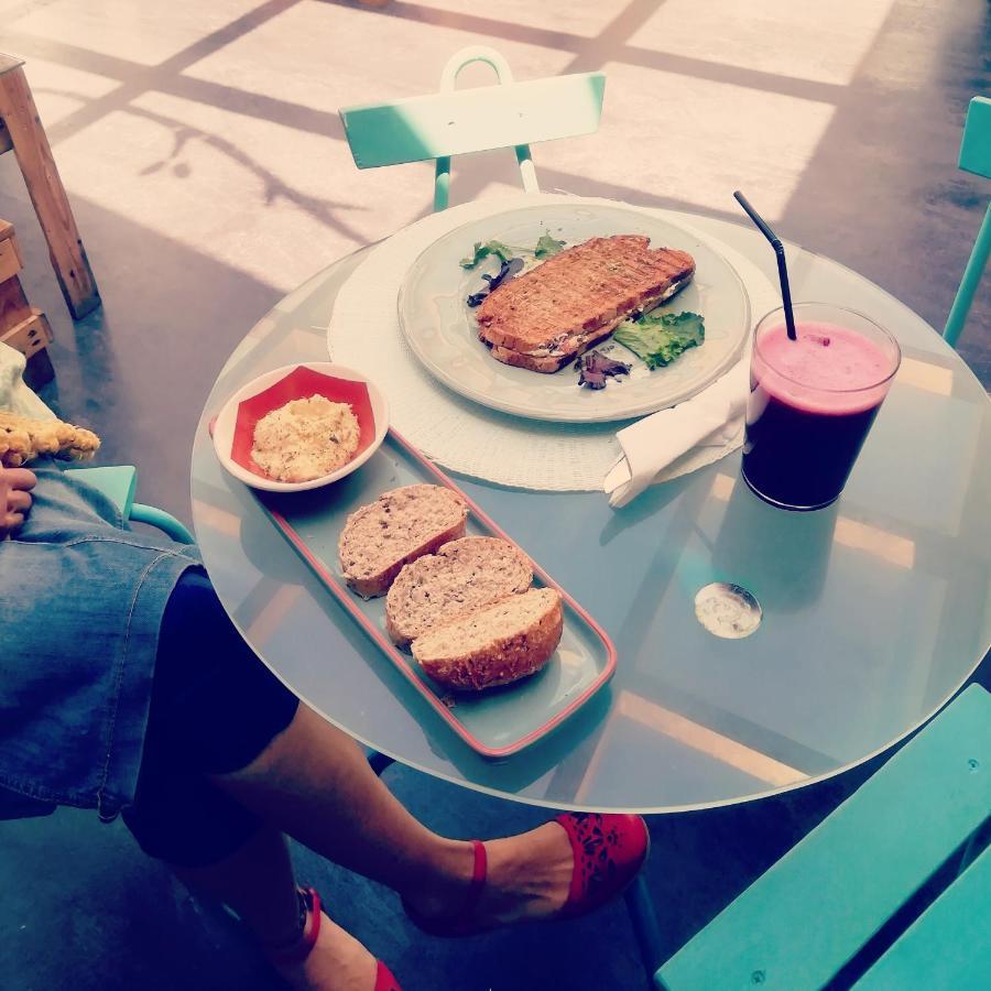بورتاليغري Casa Do Patio- Bed & Breakfast- City Center المظهر الخارجي الصورة